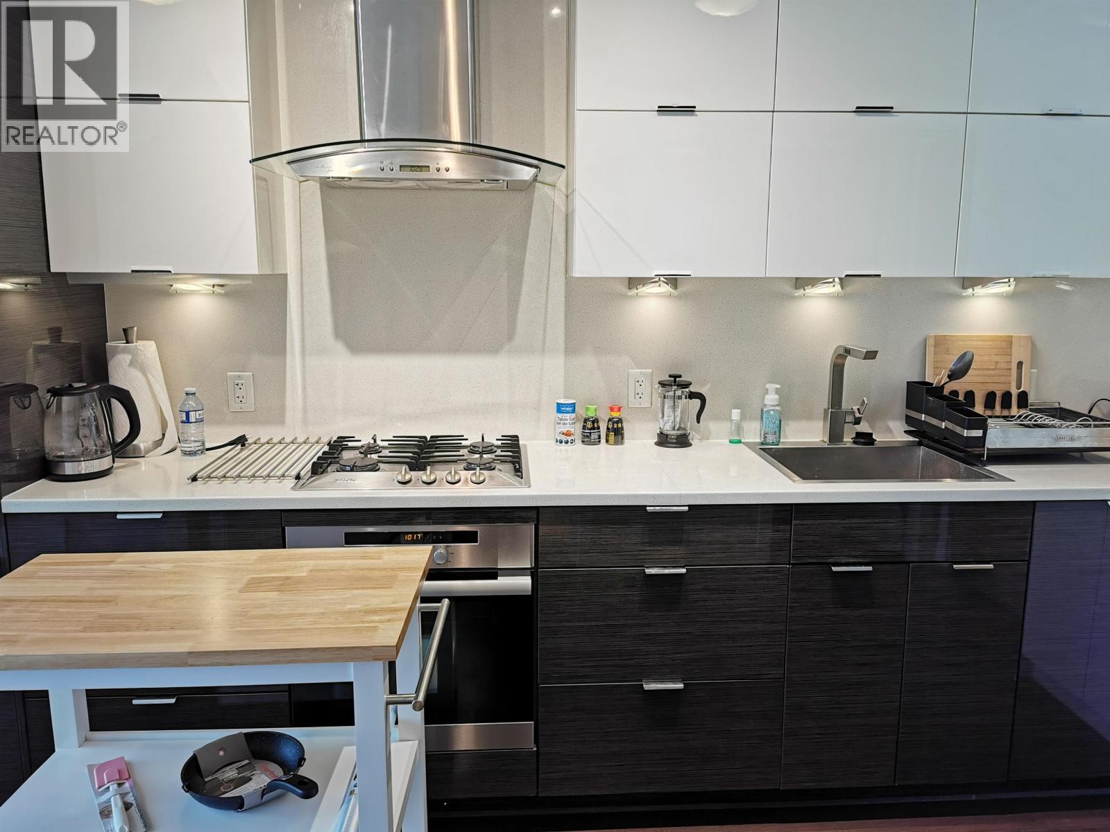 232 1777 W 7th Avenue, Vancouver, British Columbia  V6J 0E5 - Photo 2 - R3091899