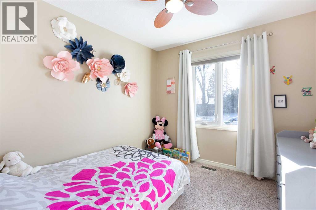 1012 Hunterston Hill Nw, Calgary, Alberta  T2K 4N8 - Photo 21 - A2290631