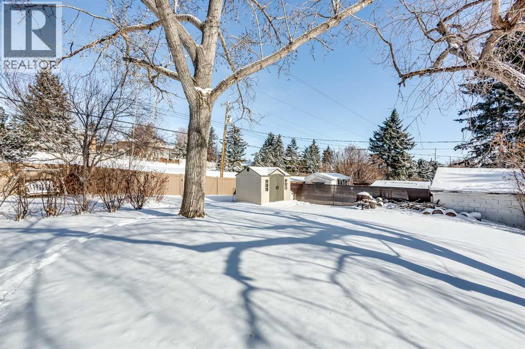 1012 Hunterston Hill Nw, Calgary, Alberta  T2K 4N8 - Photo 40 - A2290631