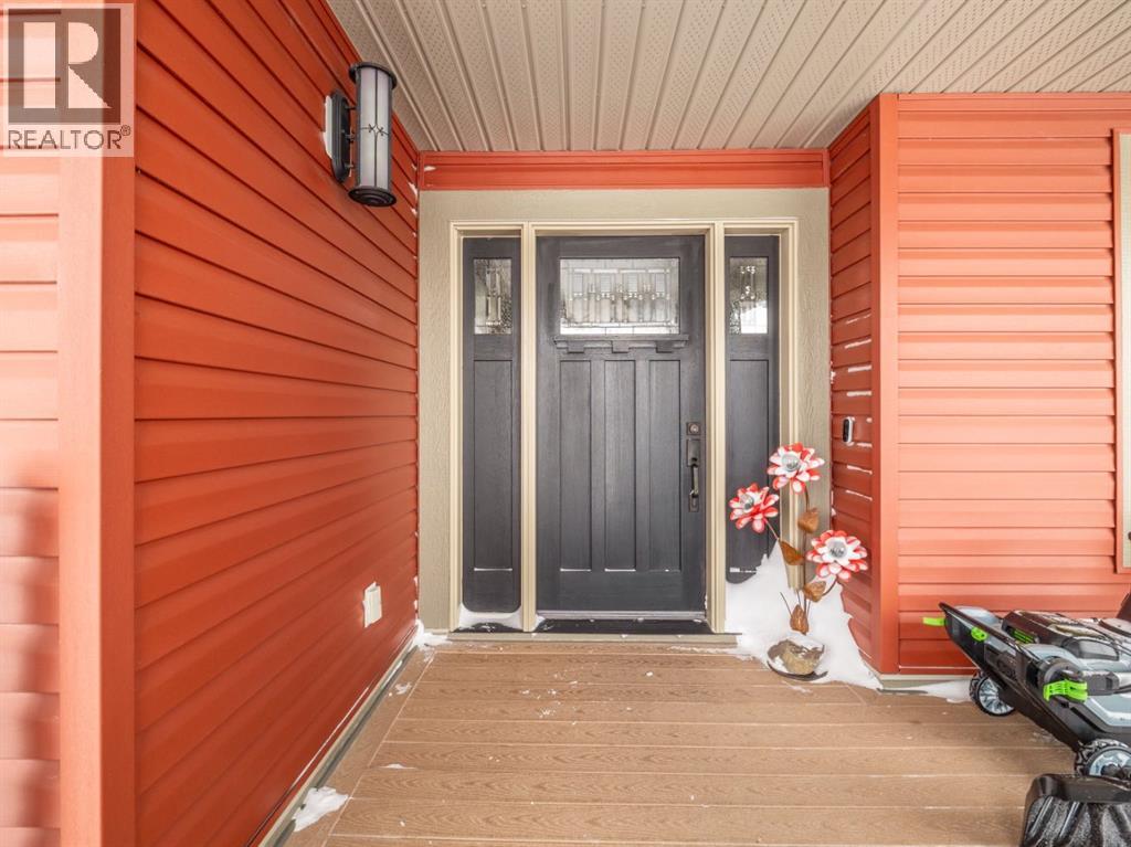 164 Riverstone Boulevard W, Lethbridge, Alberta  T1K 5E8 - Photo 2 - A2286790