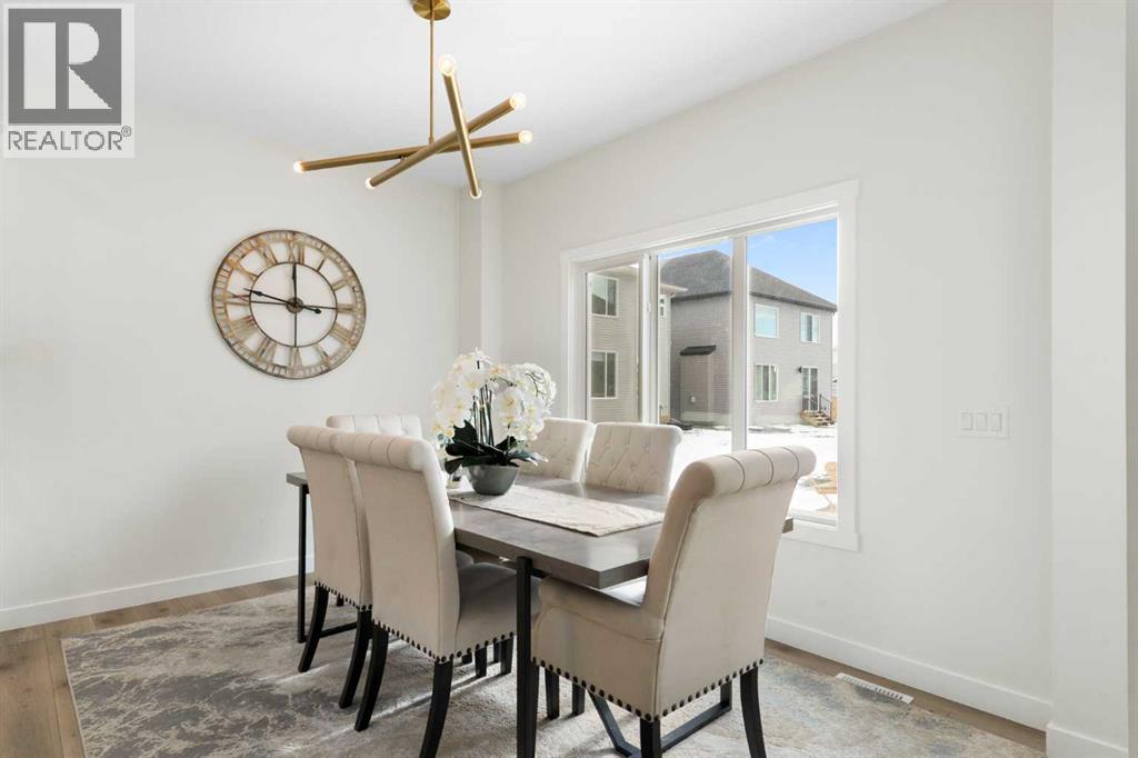 555 Clydesdale Way, Cochrane, Alberta  T4C 3B6 - Photo 15 - A2289425