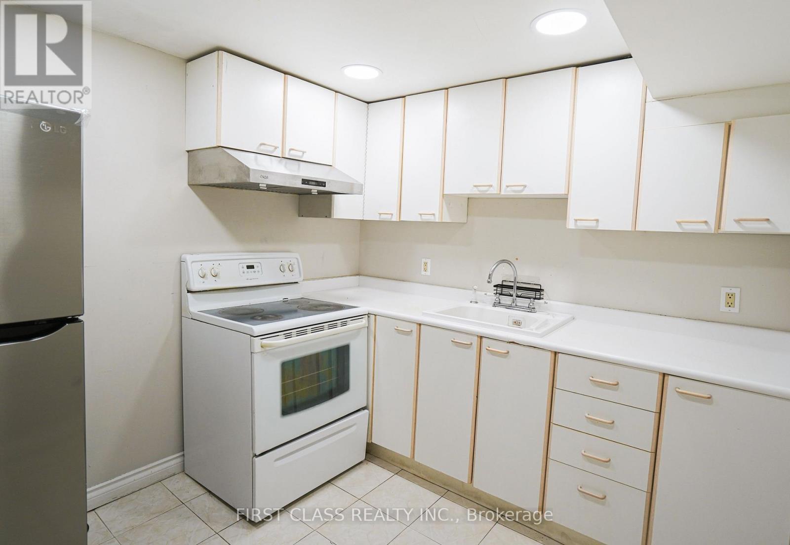 12 Radford Crescent, Markham, Ontario  L3P 4A1 - Photo 21 - N12858904