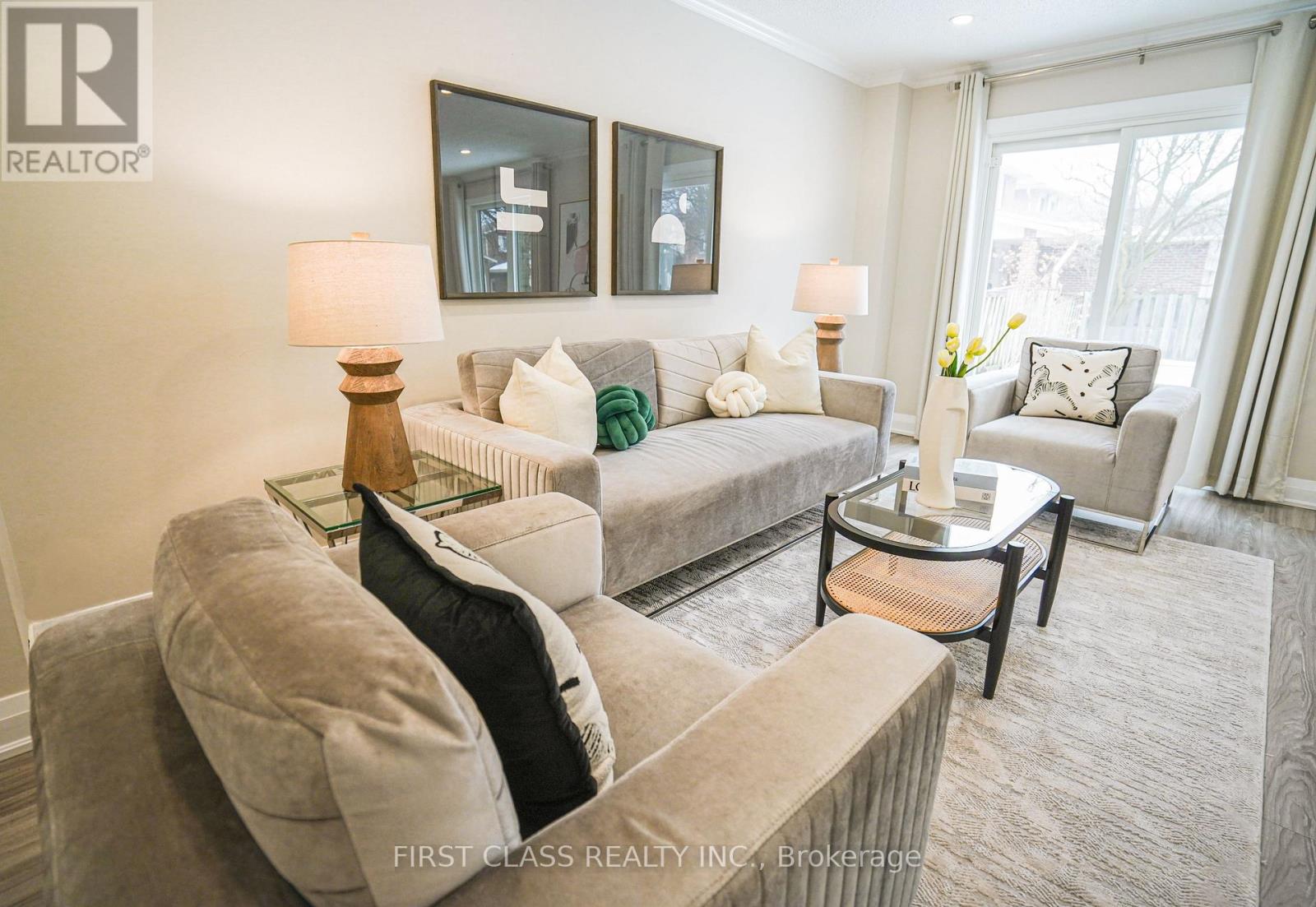 12 Radford Crescent, Markham, Ontario  L3P 4A1 - Photo 9 - N12858904