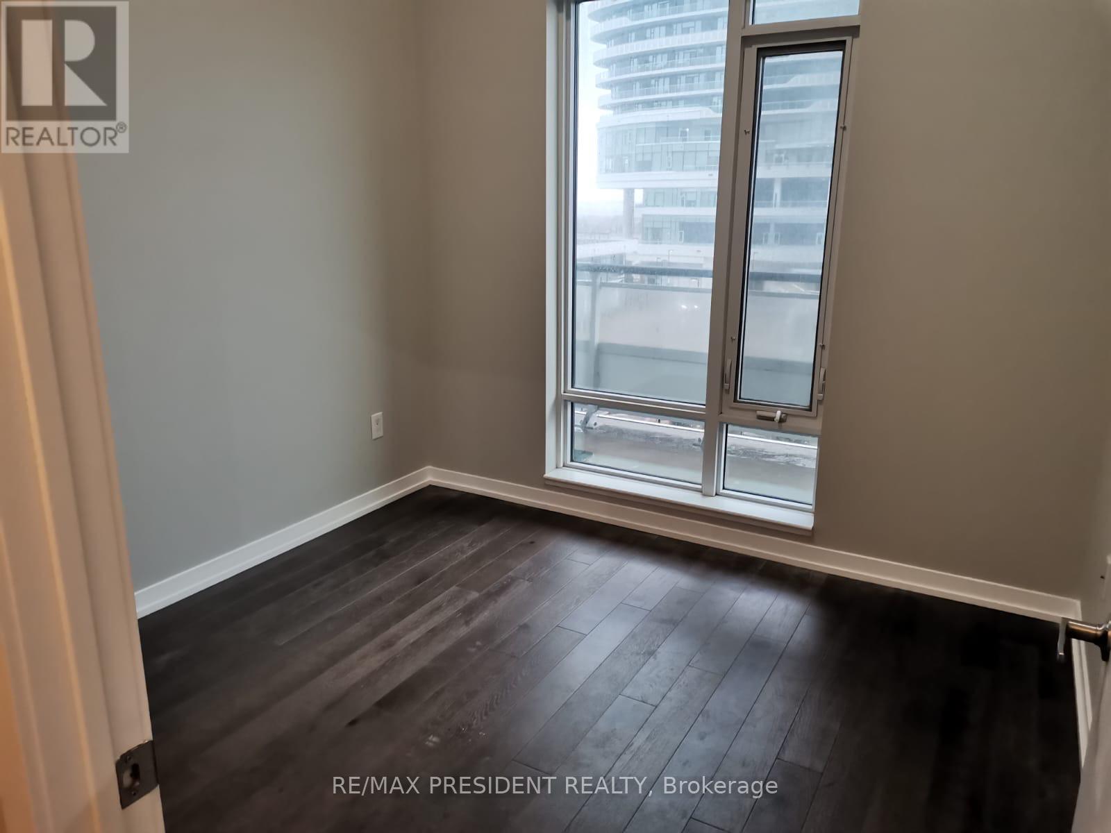 401 - 2560 Eglinton Avenue W, Mississauga, Ontario  L5M 0Y3 - Photo 9 - W12858888