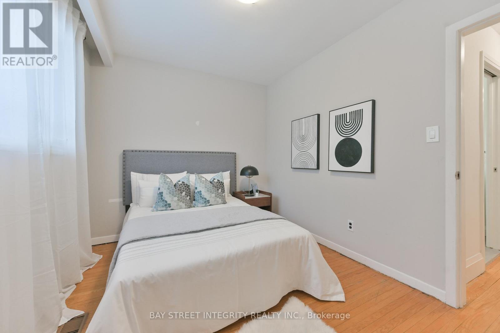 391 Maple Avenue, Oakville, Ontario  L6J 2J1 - Photo 20 - W12858898