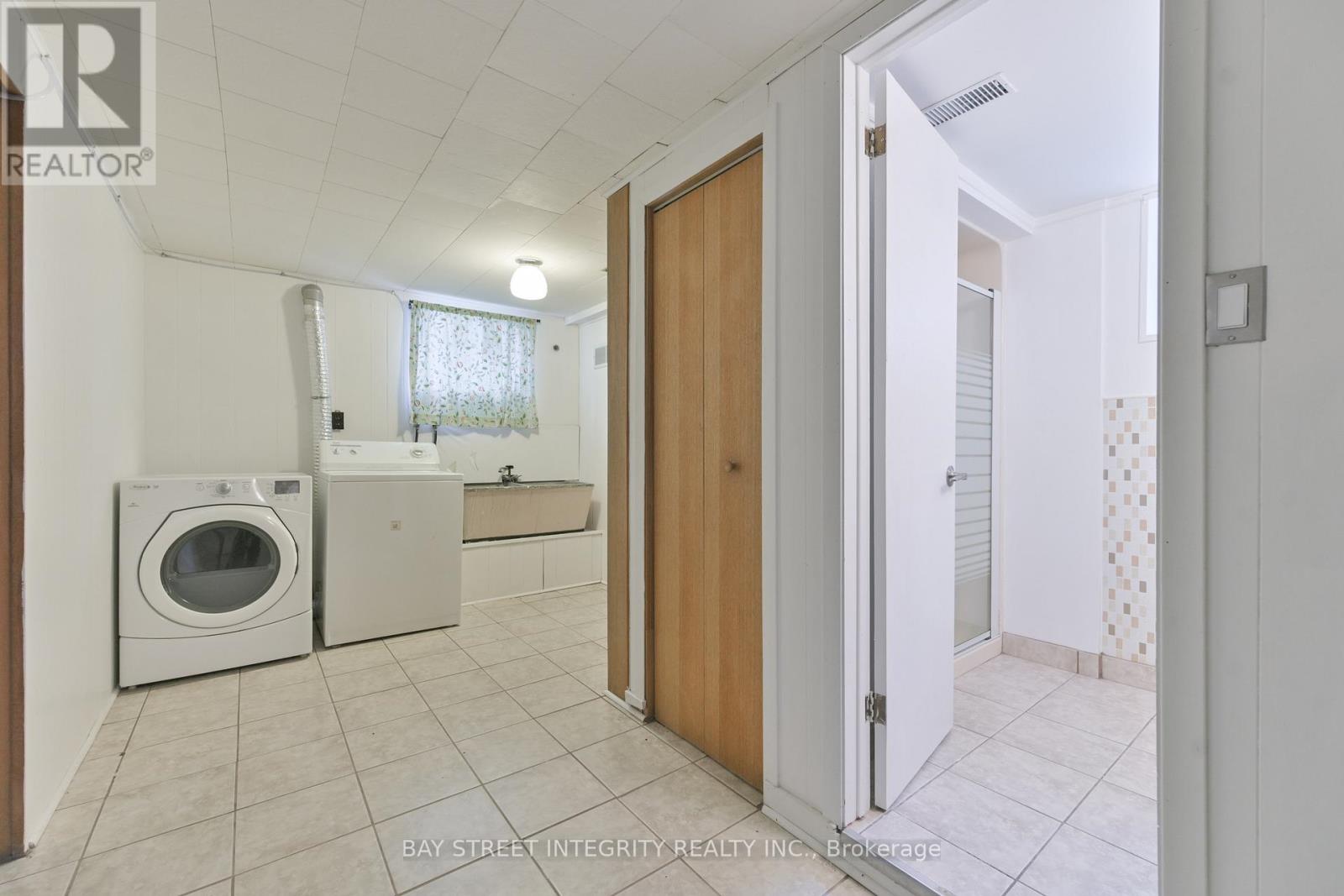 391 Maple Avenue, Oakville, Ontario  L6J 2J1 - Photo 25 - W12858898