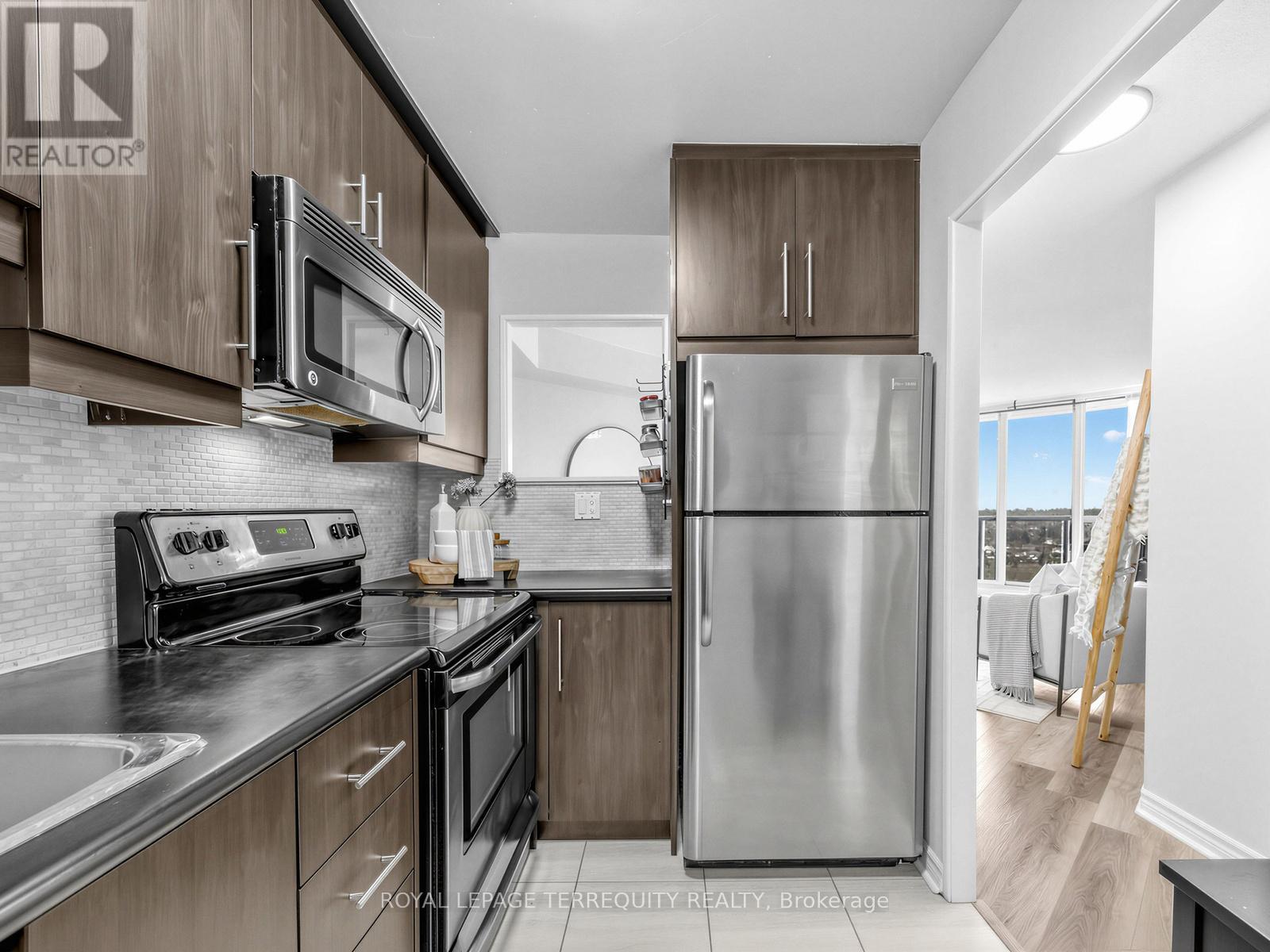 1202 - 2 Westney Road N, Ajax, Ontario  L1T 3H3 - Photo 8 - E12846462