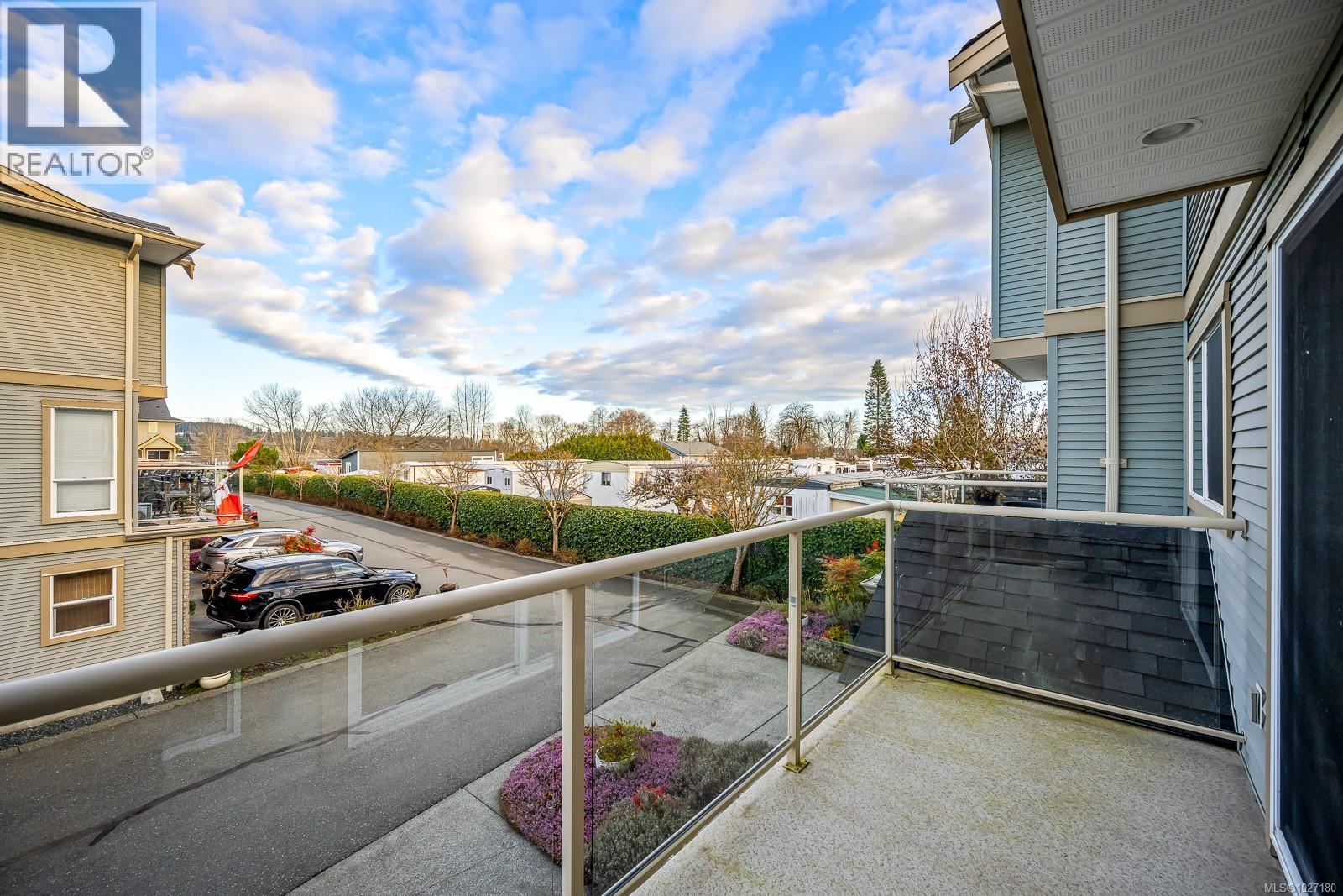 14 2475 Mansfield Dr, Courtenay, British Columbia  V9M 2M2 - Photo 34 - 1027180