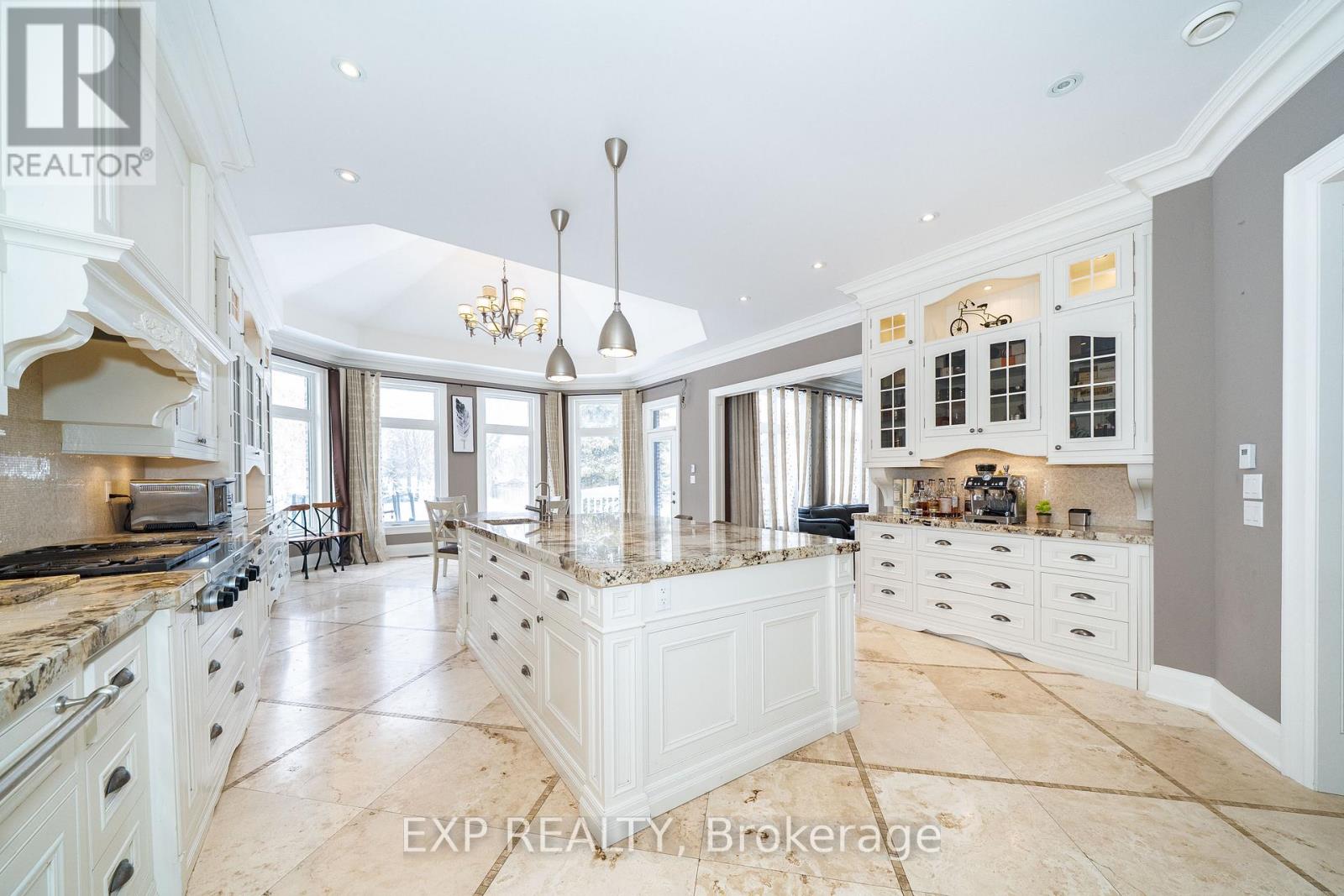 58 Spruce Avenue, Richmond Hill, Ontario  L4C 6W1 - Photo 16 - N12858648