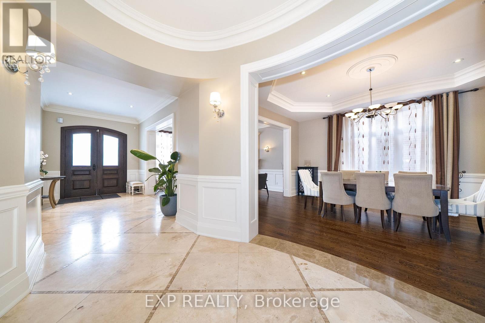 58 Spruce Avenue, Richmond Hill, Ontario  L4C 6W1 - Photo 14 - N12858648