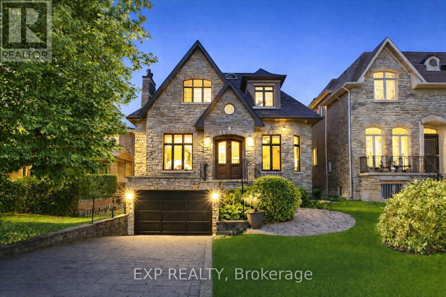 58 SPRUCE AVENUE, Richmond Hill, Ontario