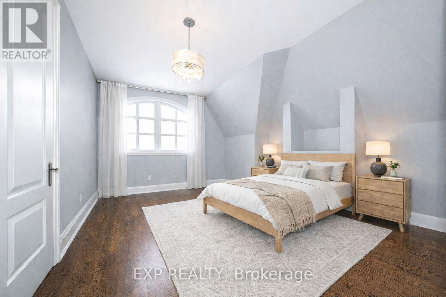 58 Spruce Avenue, Richmond Hill, Ontario  L4C 6W1 - Photo 32 - N12858648