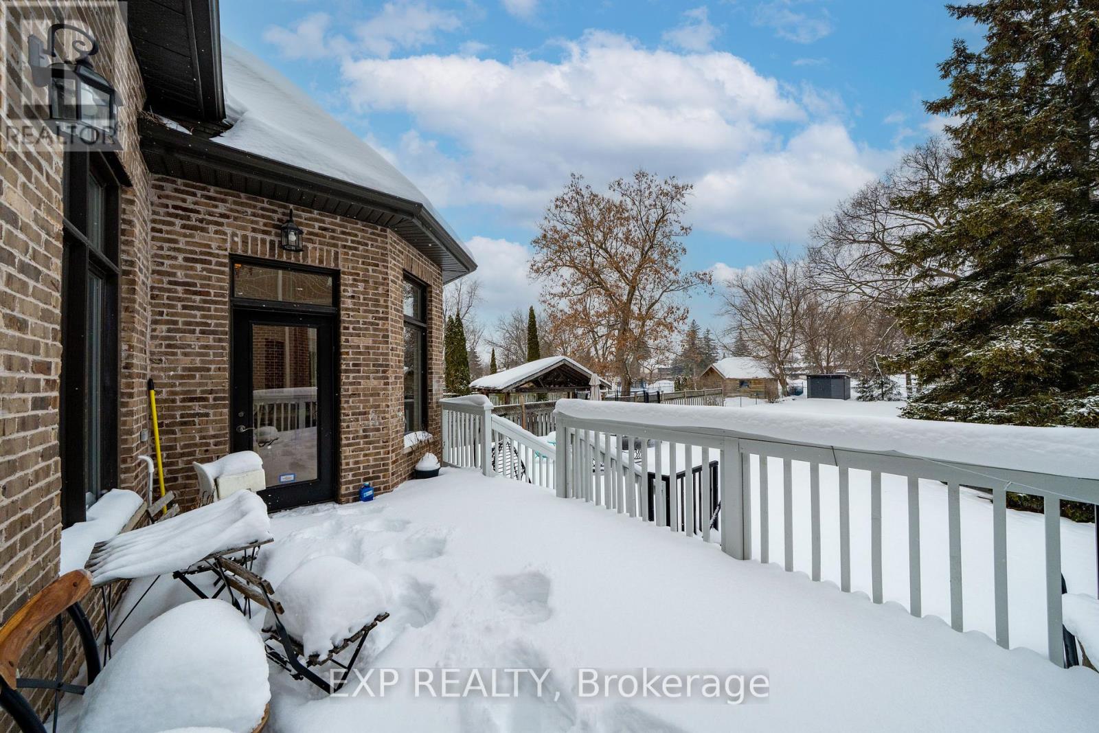 58 Spruce Avenue, Richmond Hill, Ontario  L4C 6W1 - Photo 39 - N12858648