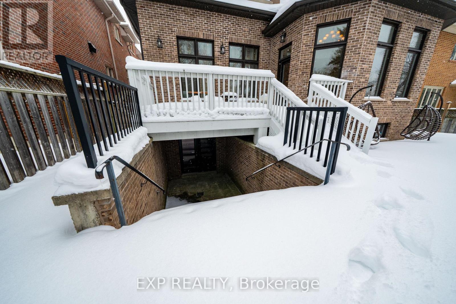 58 Spruce Avenue, Richmond Hill, Ontario  L4C 6W1 - Photo 40 - N12858648