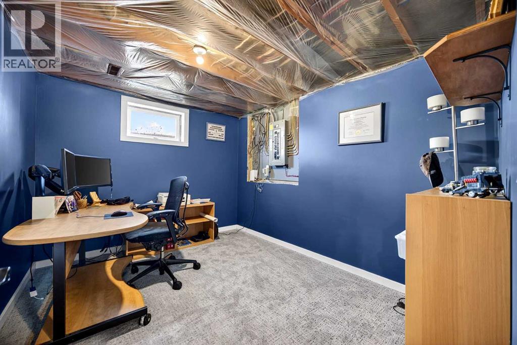 52 Dover Ridge Place Se, Calgary, Alberta  T2B 2B9 - Photo 21 - A2291131