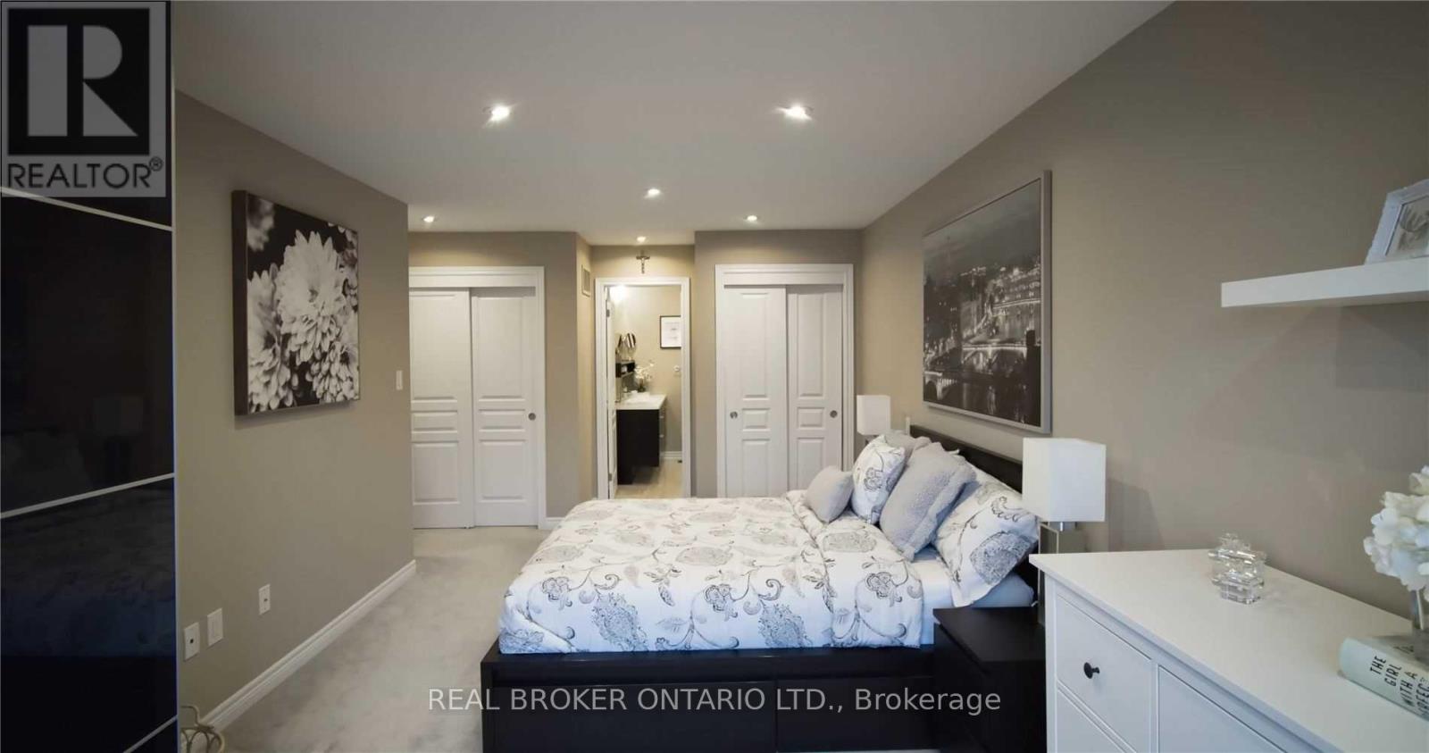 3102 Biltmore Common, Oakville, Ontario  L6H 0R2 - Photo 19 - W12858936