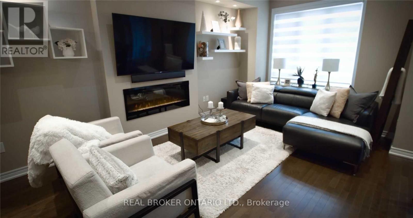 3102 Biltmore Common, Oakville, Ontario  L6H 0R2 - Photo 5 - W12858936