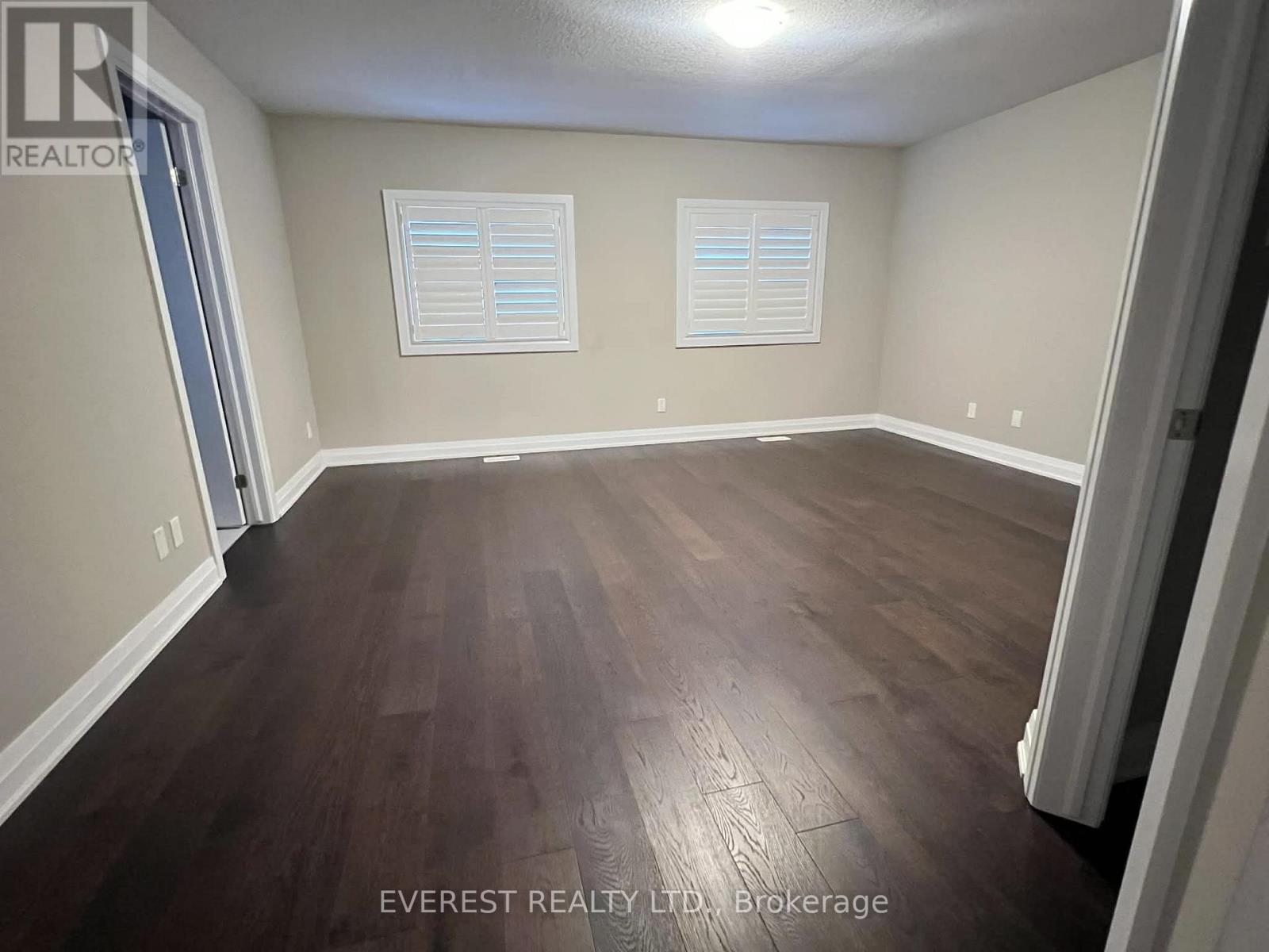 31 Beauchamp Drive, Cambridge, Ontario  N1S 0B5 - Photo 7 - X12858928