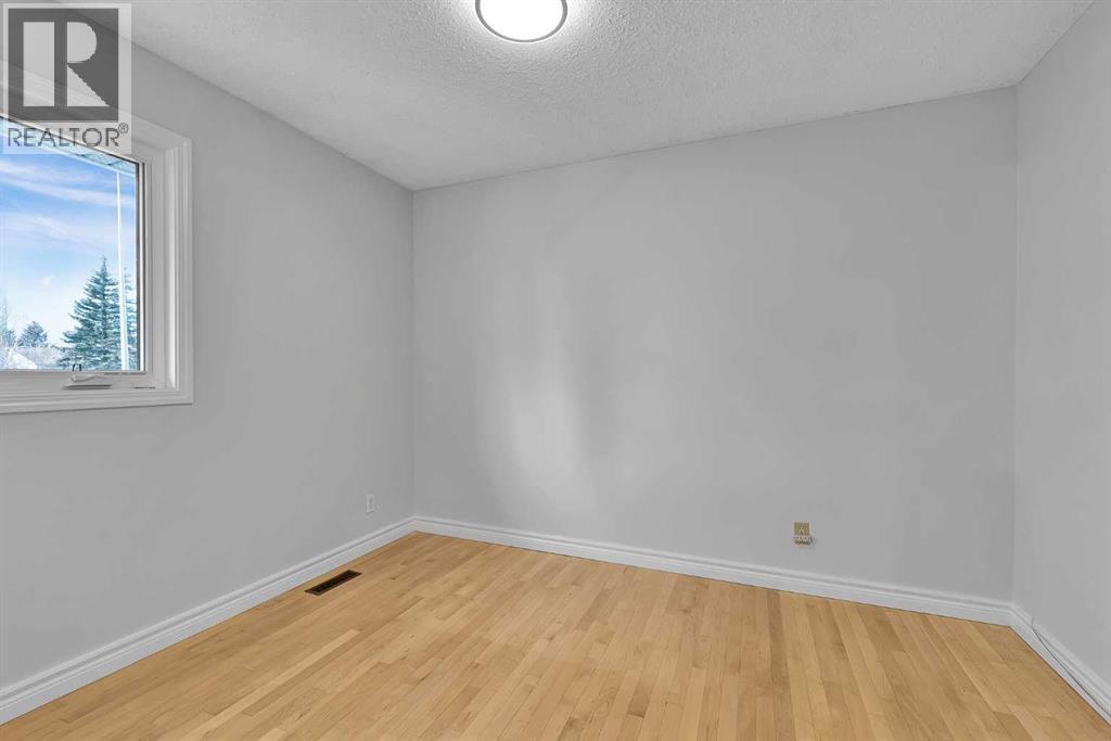 815 Woodpark Way Sw, Calgary, Alberta  T2W 2T9 - Photo 29 - A2288229