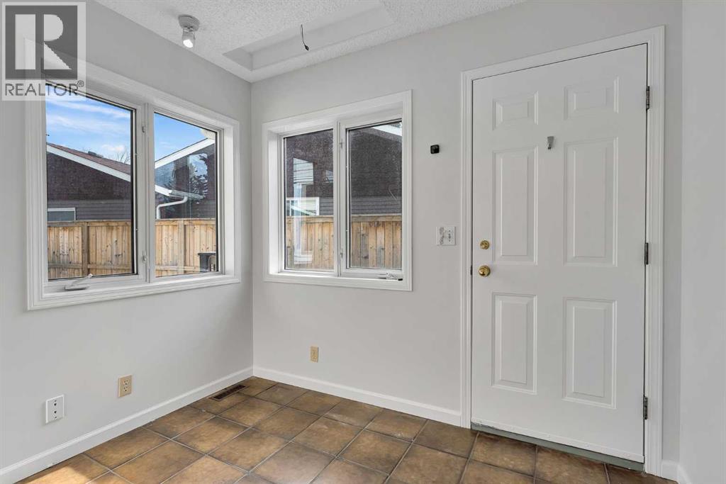 815 Woodpark Way Sw, Calgary, Alberta  T2W 2T9 - Photo 24 - A2288229