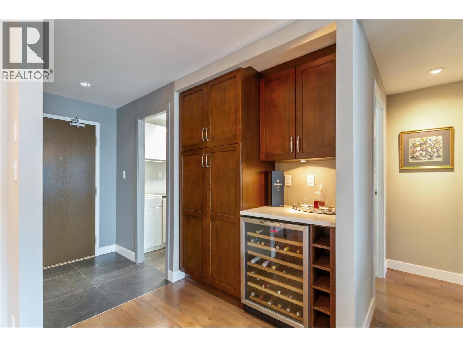 2302 1500 Howe Street, Vancouver, British Columbia  V6Z 2N1 - Photo 8 - R3096320