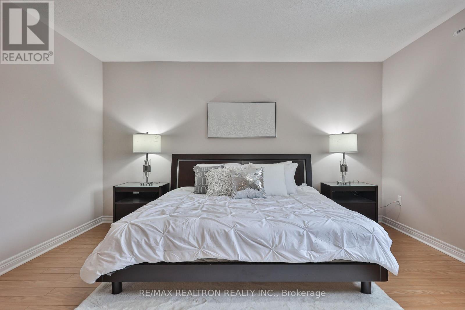 16 Mckenzie Way, Bradford West Gwillimbury, Ontario  L3Z 0K1 - Photo 26 - N12858944