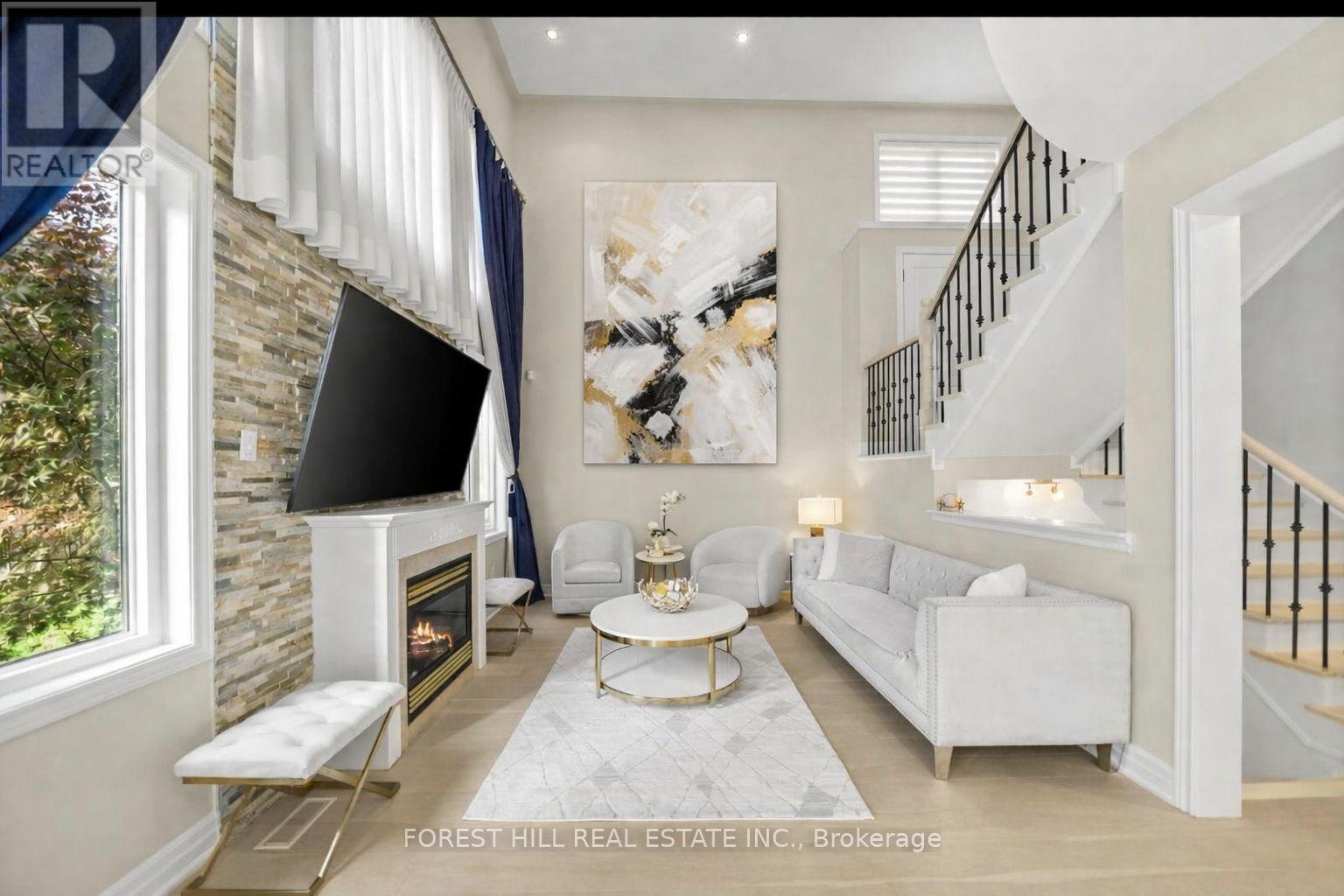 101 RAVINE EDGE DRIVE, Richmond Hill, Ontario