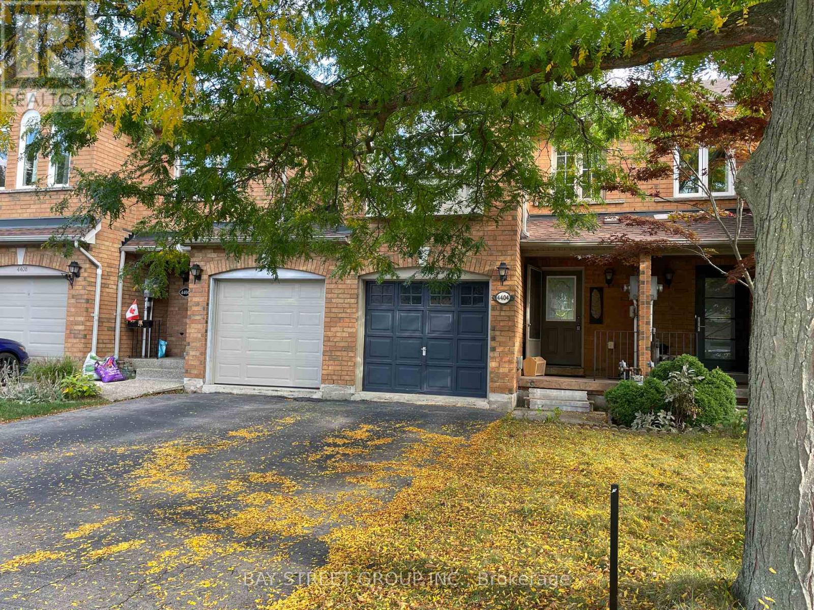 4404 VALLENCE DRIVE, Burlington, Ontario