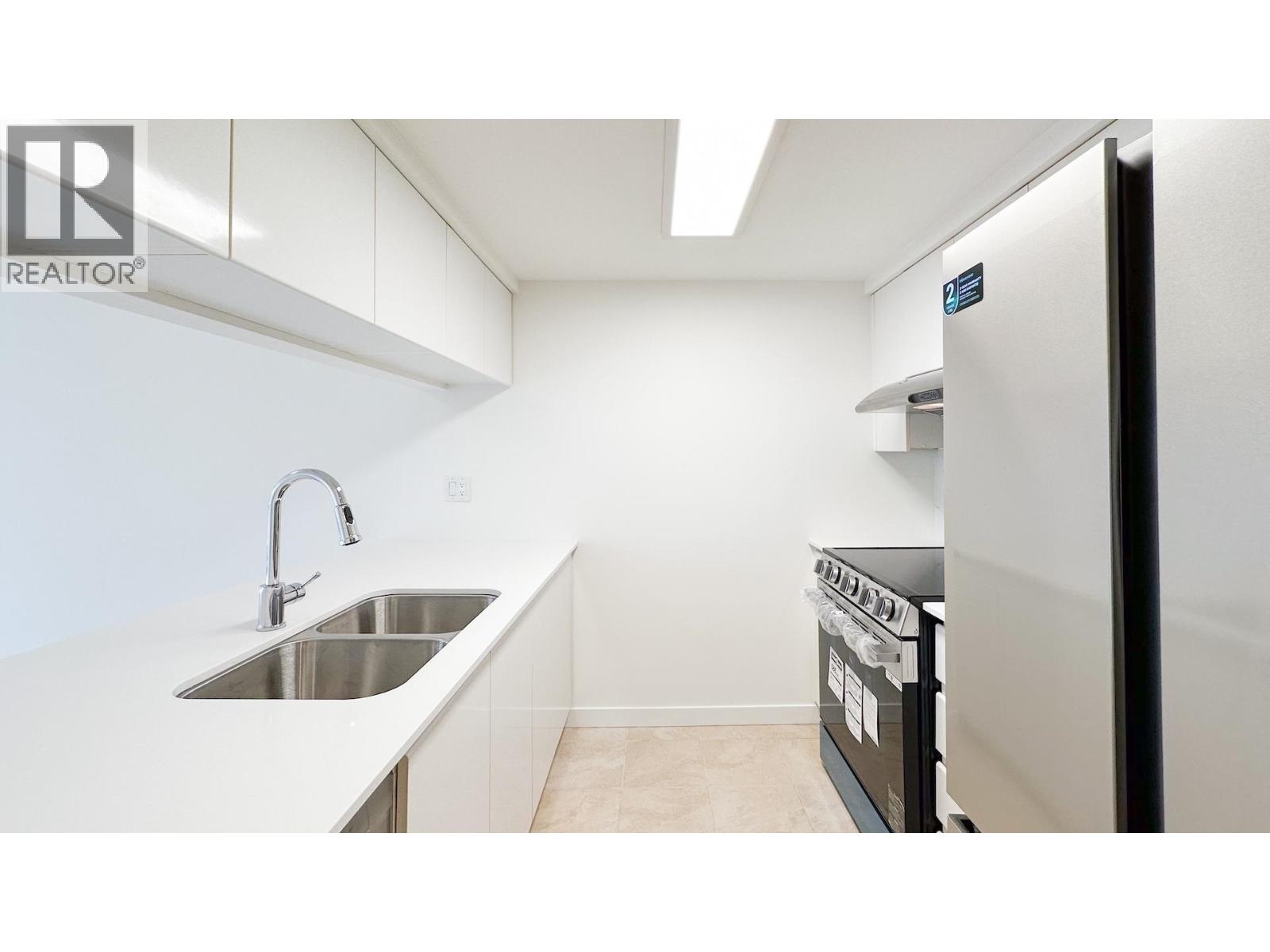 407 9633 Manchester Drive, Burnaby, British Columbia  V3N 4Y9 - Photo 13 - R3095693