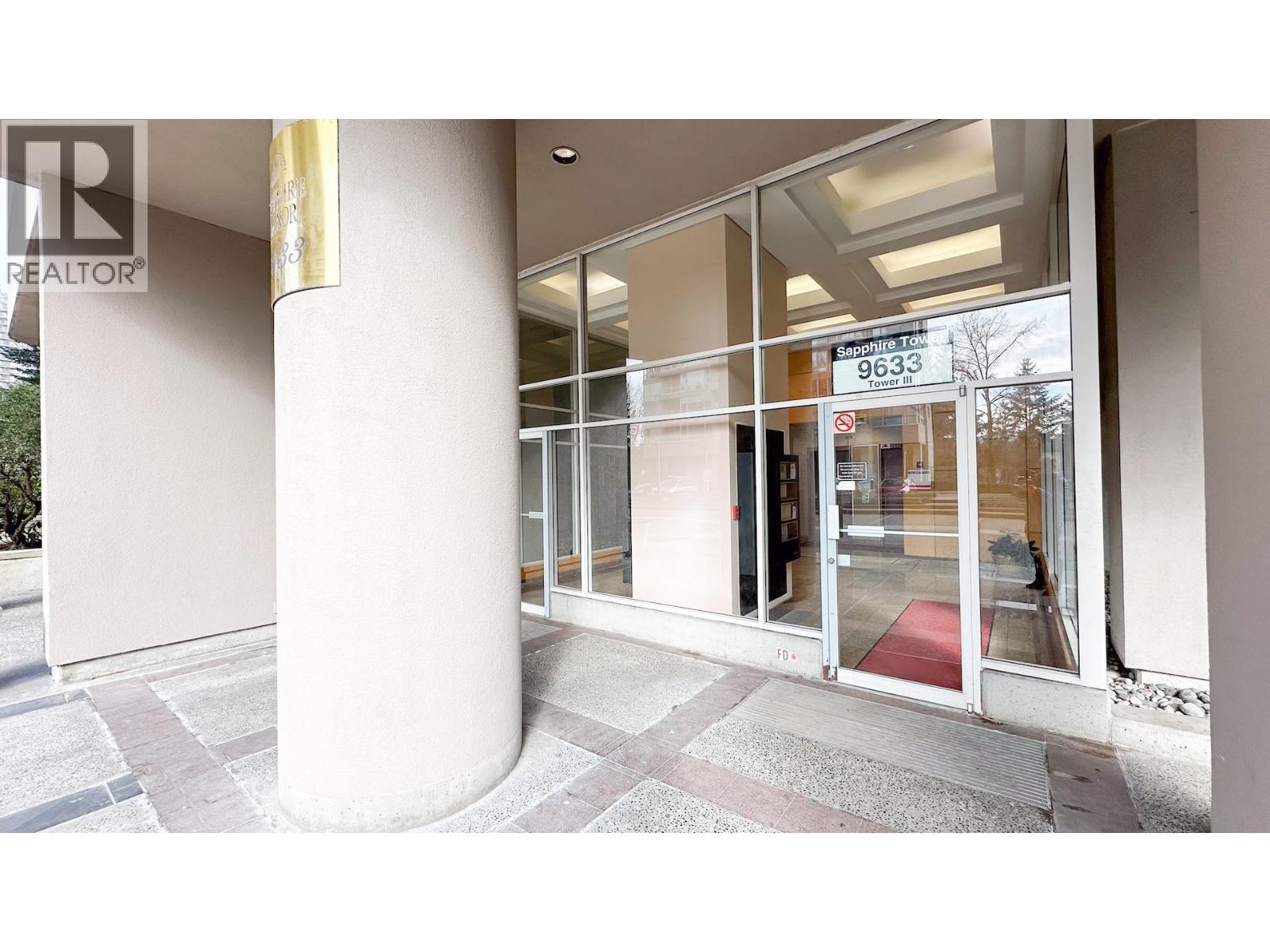 407 9633 Manchester Drive, Burnaby, British Columbia  V3N 4Y9 - Photo 2 - R3095693