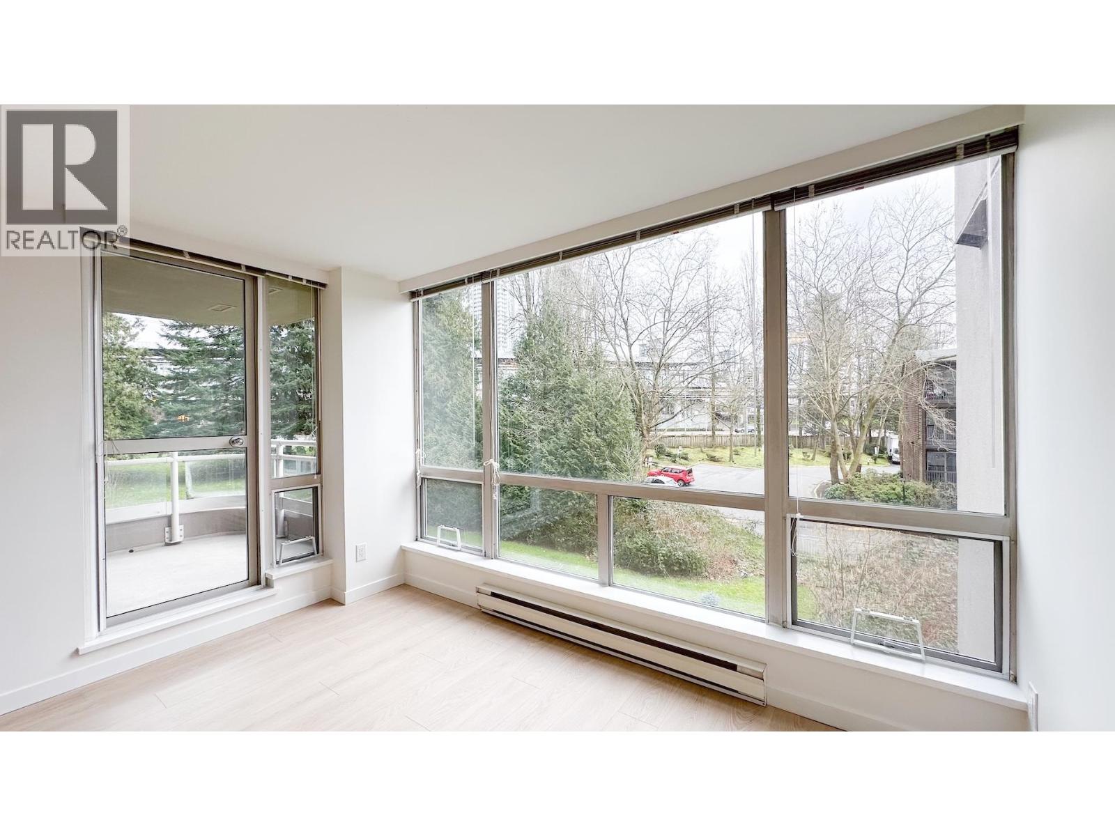 407 9633 Manchester Drive, Burnaby, British Columbia  V3N 4Y9 - Photo 10 - R3095693