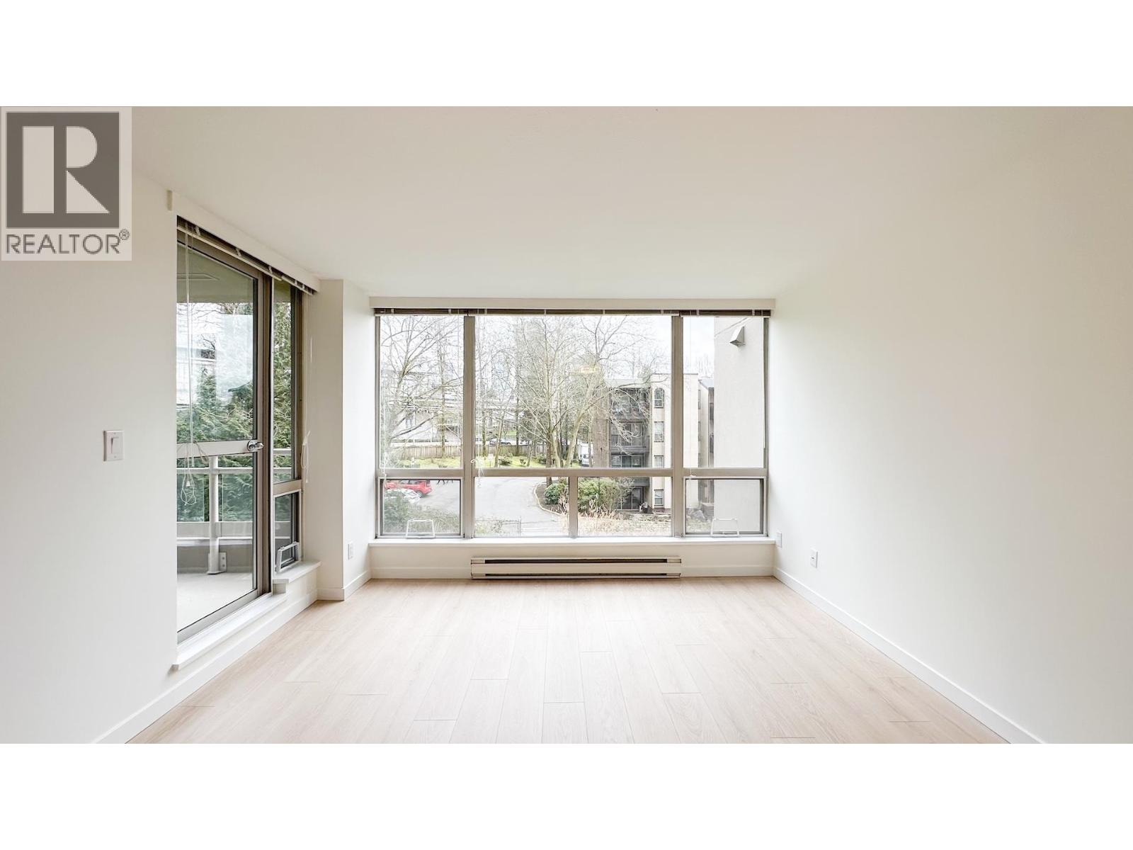 407 9633 Manchester Drive, Burnaby, British Columbia  V3N 4Y9 - Photo 7 - R3095693