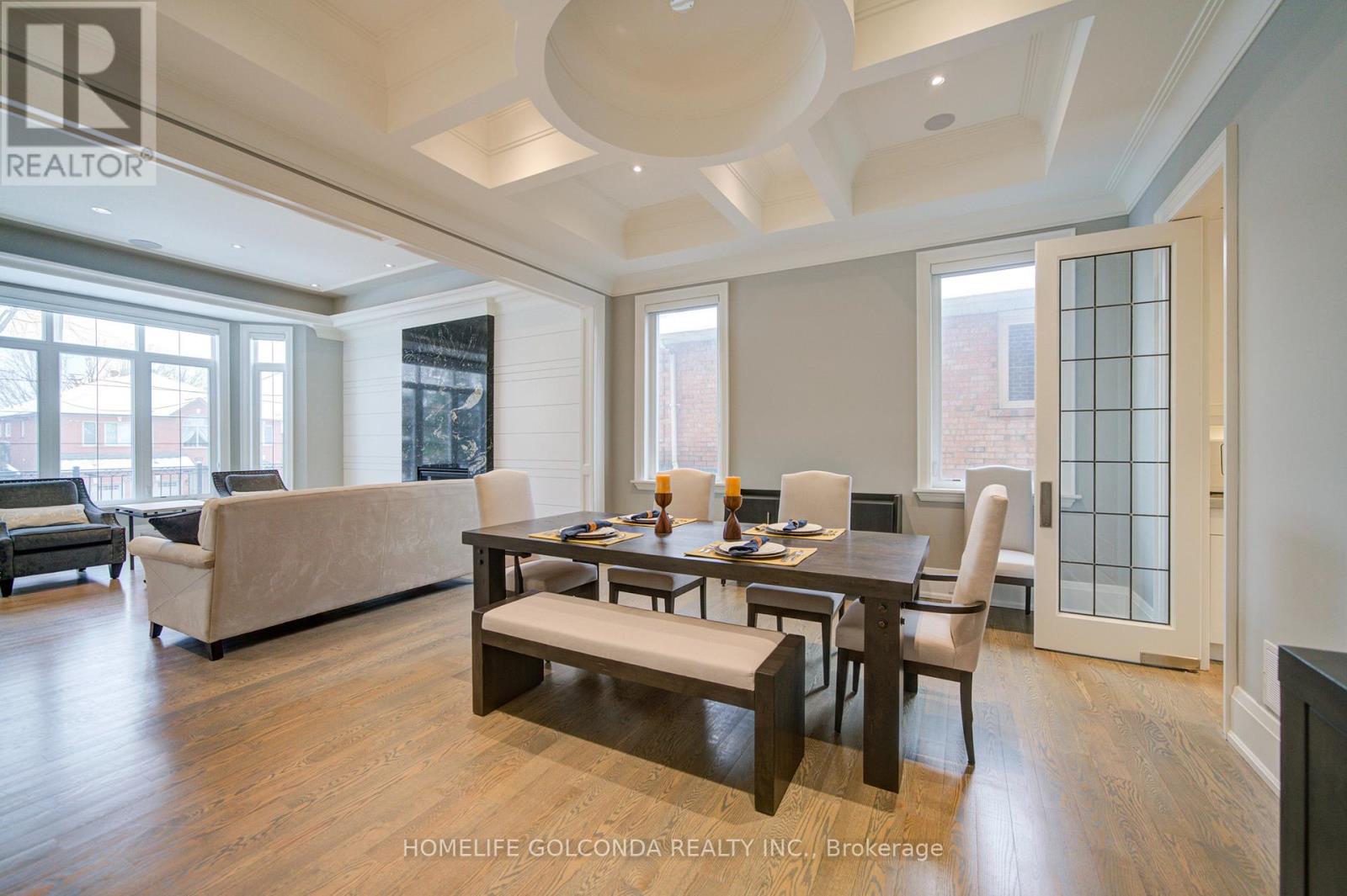 57 Roosevelt Drive, Richmond Hill, Ontario  L4C 6V2 - Photo 11 - N12858966