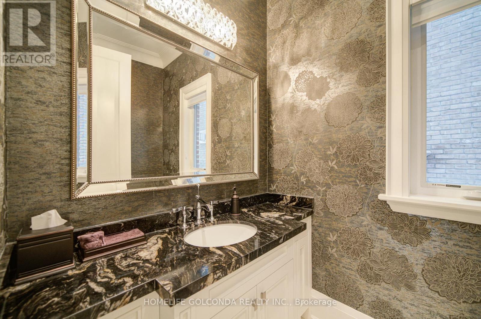 57 Roosevelt Drive, Richmond Hill, Ontario  L4C 6V2 - Photo 14 - N12858966