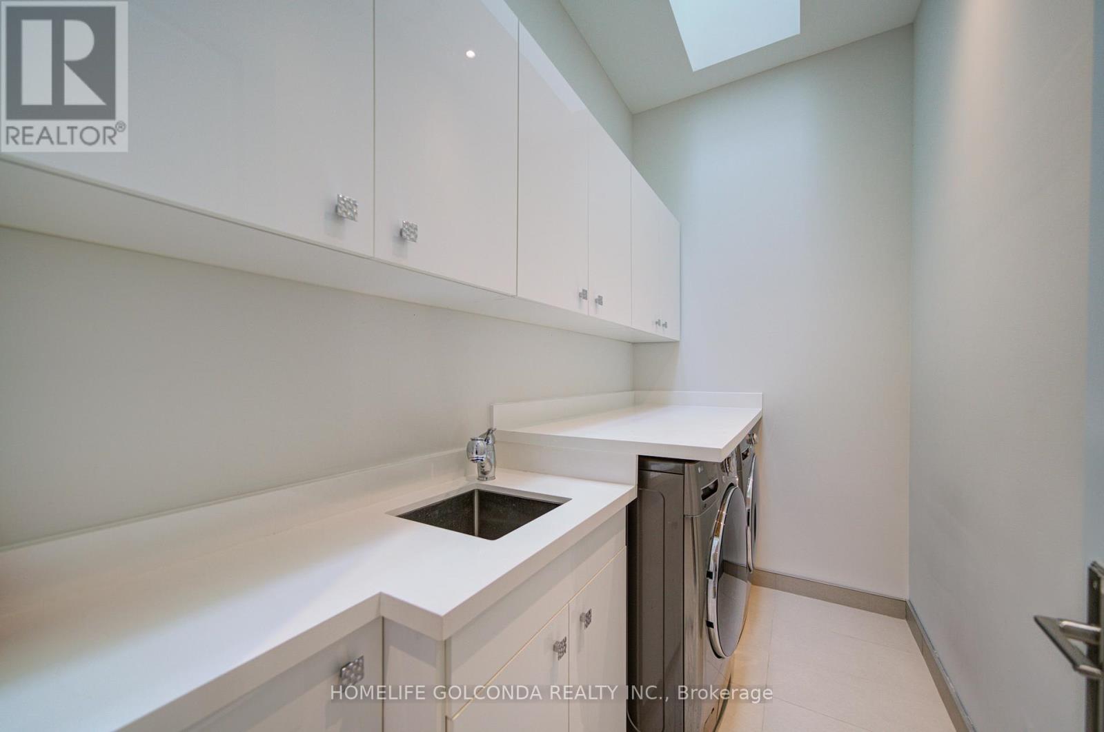 57 Roosevelt Drive, Richmond Hill, Ontario  L4C 6V2 - Photo 34 - N12858966