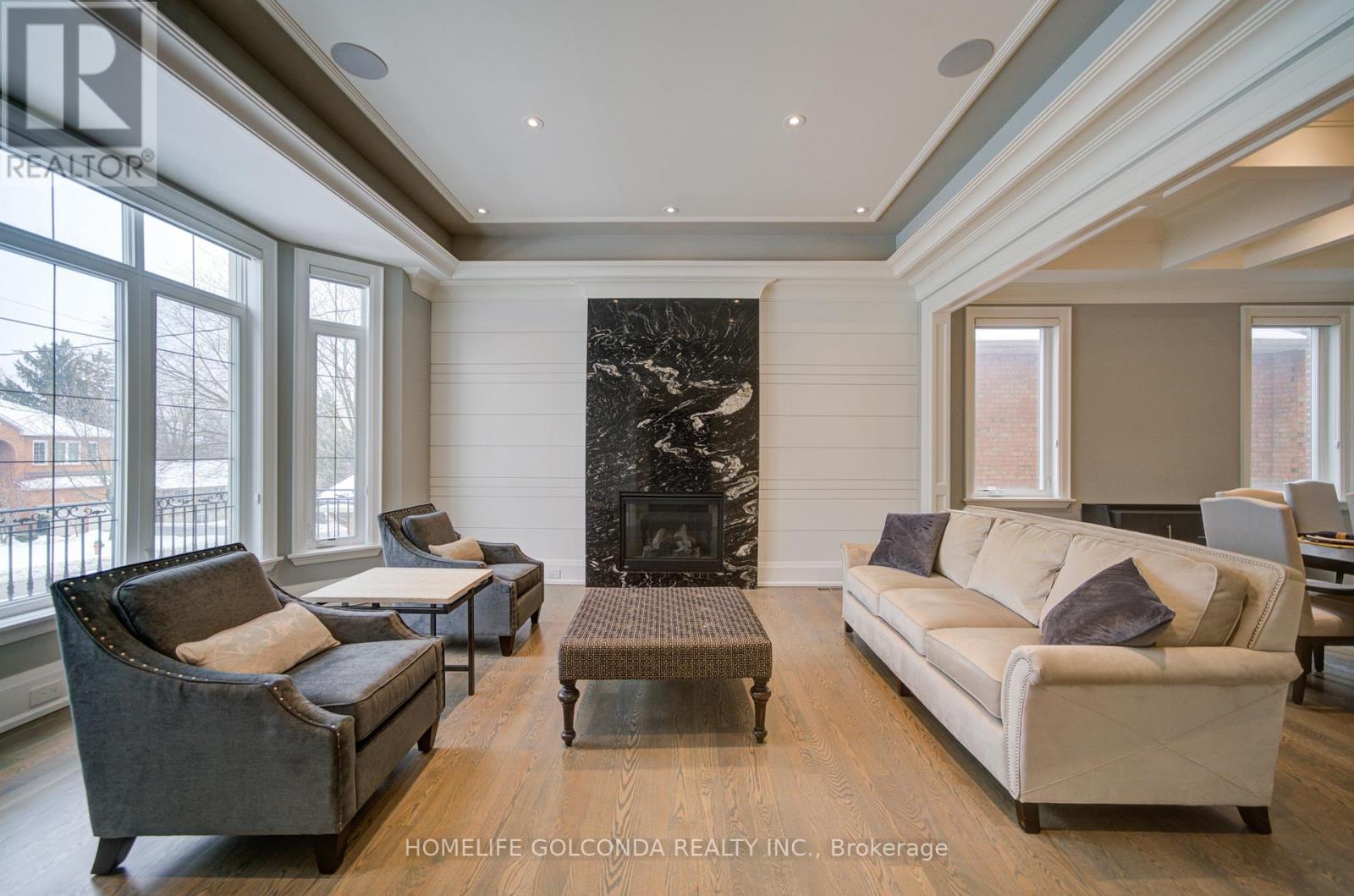 57 Roosevelt Drive, Richmond Hill, Ontario  L4C 6V2 - Photo 7 - N12858966