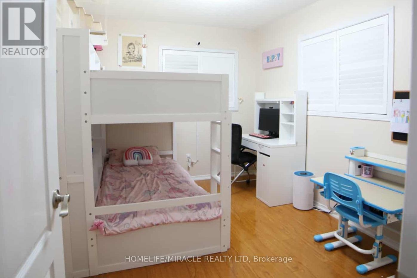 243 Venice Gate Drive, Vaughan, Ontario  L4H 0G1 - Photo 32 - N12858970