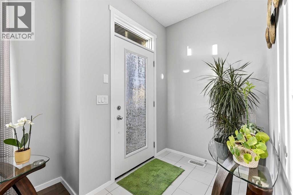 140 Savanna Road Ne, Calgary, Alberta  T3J 0V9 - Photo 10 - A2280503