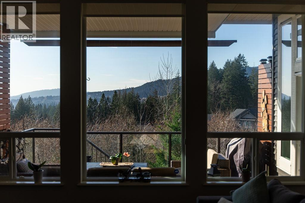 1510 Dayton Street, Coquitlam, British Columbia  V3E 0J6 - Photo 8 - R3096819