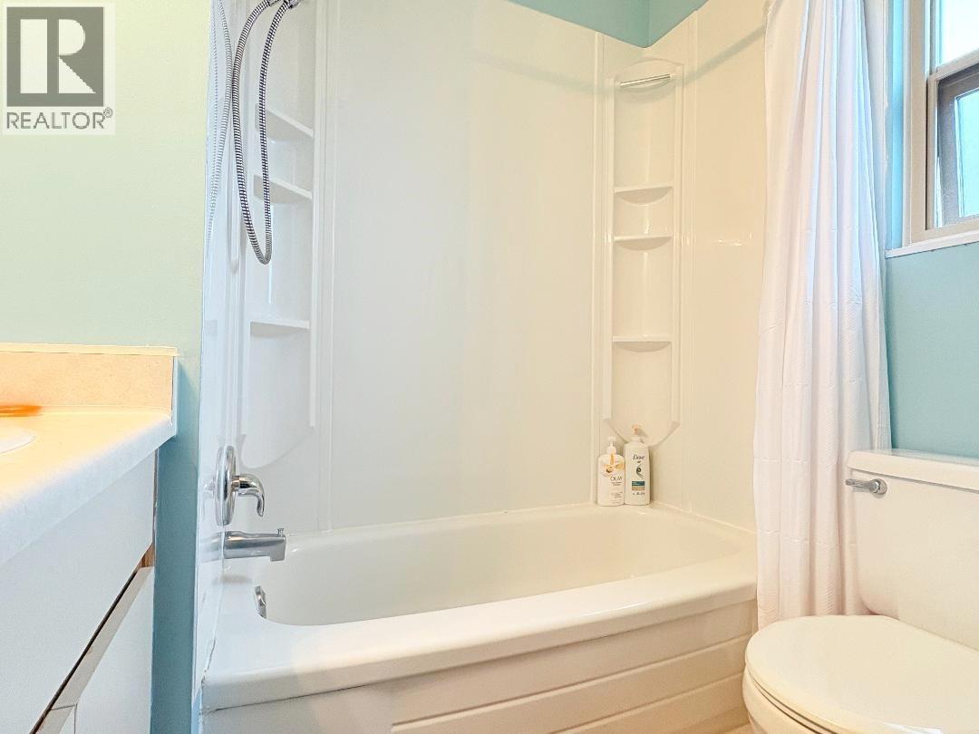 2038 Napier Street, Vancouver, British Columbia  V5L 5B7 - Photo 12 - R3097118