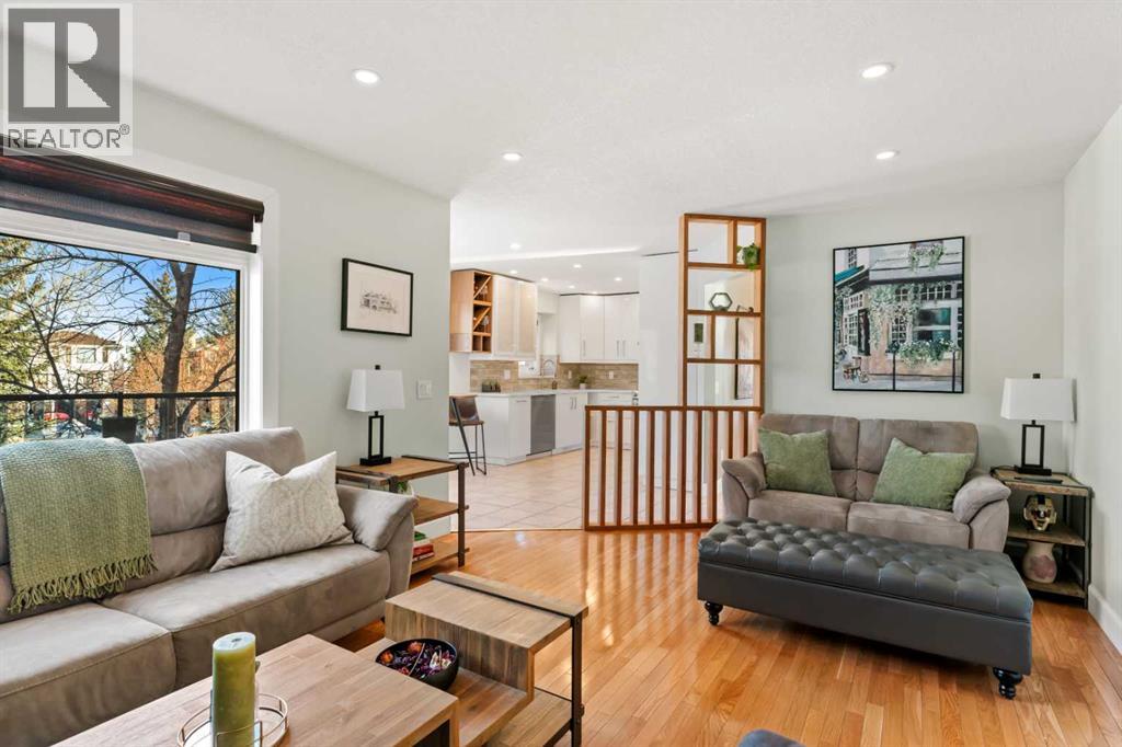 49 Macewan Ridge Close Nw, Calgary, Alberta T3K 3G6 - Photo 5 - A2291490