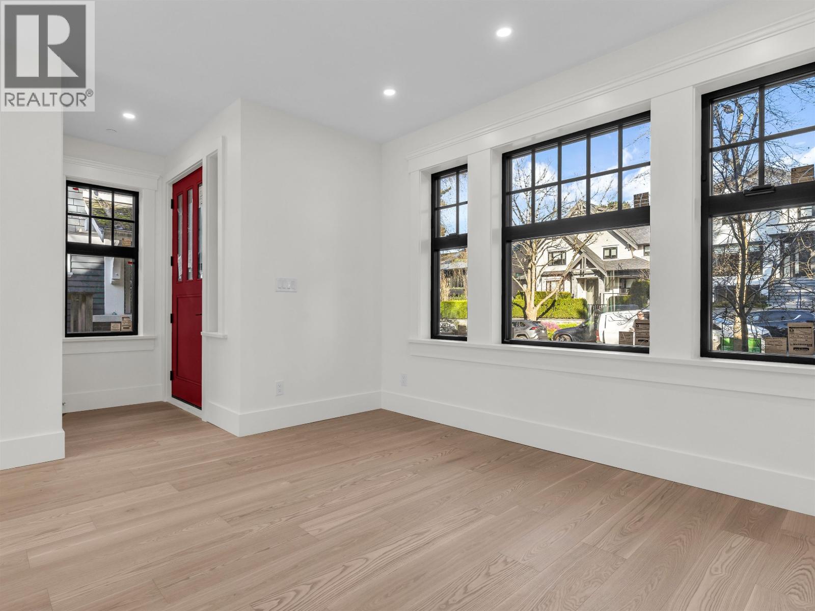 2568 W 2ND AVENUE, vancouver, British Columbia