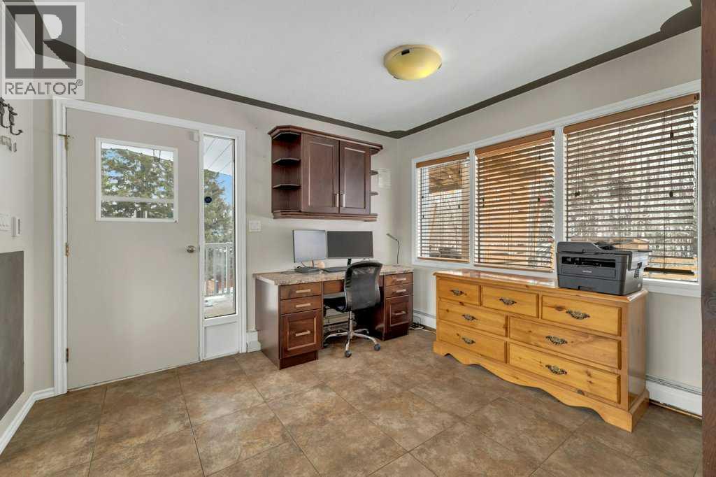 422041 Range Road 25, Rural Ponoka County, Alberta  T0C 0M0 - Photo 9 - A2291195