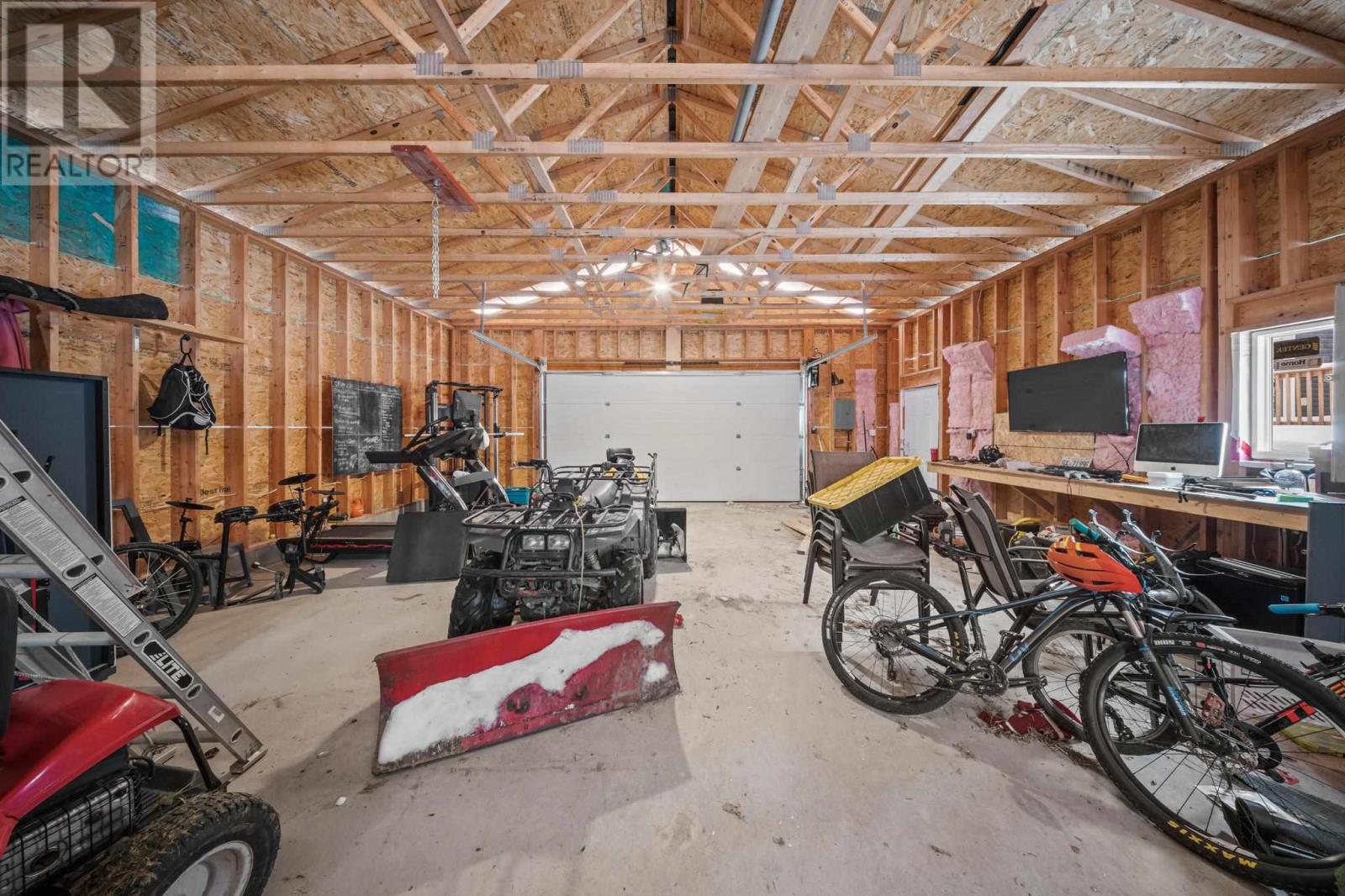 2335 Base Lin, Sault Ste. Marie, Ontario P6A 6K4 - Photo 41 - SM260386