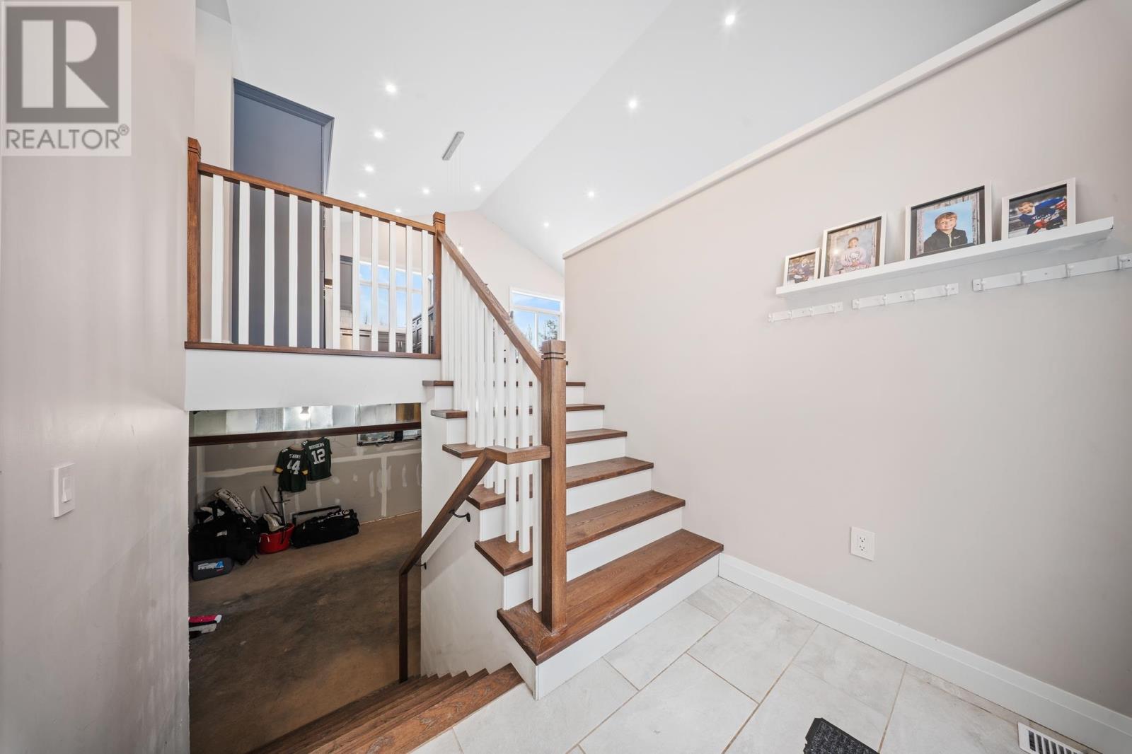 2335 Base Lin, Sault Ste. Marie, Ontario P6A 6K4 - Photo 9 - SM260386