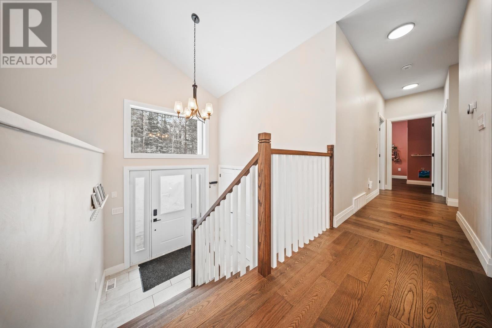 2335 Base Lin, Sault Ste. Marie, Ontario P6A 6K4 - Photo 10 - SM260386