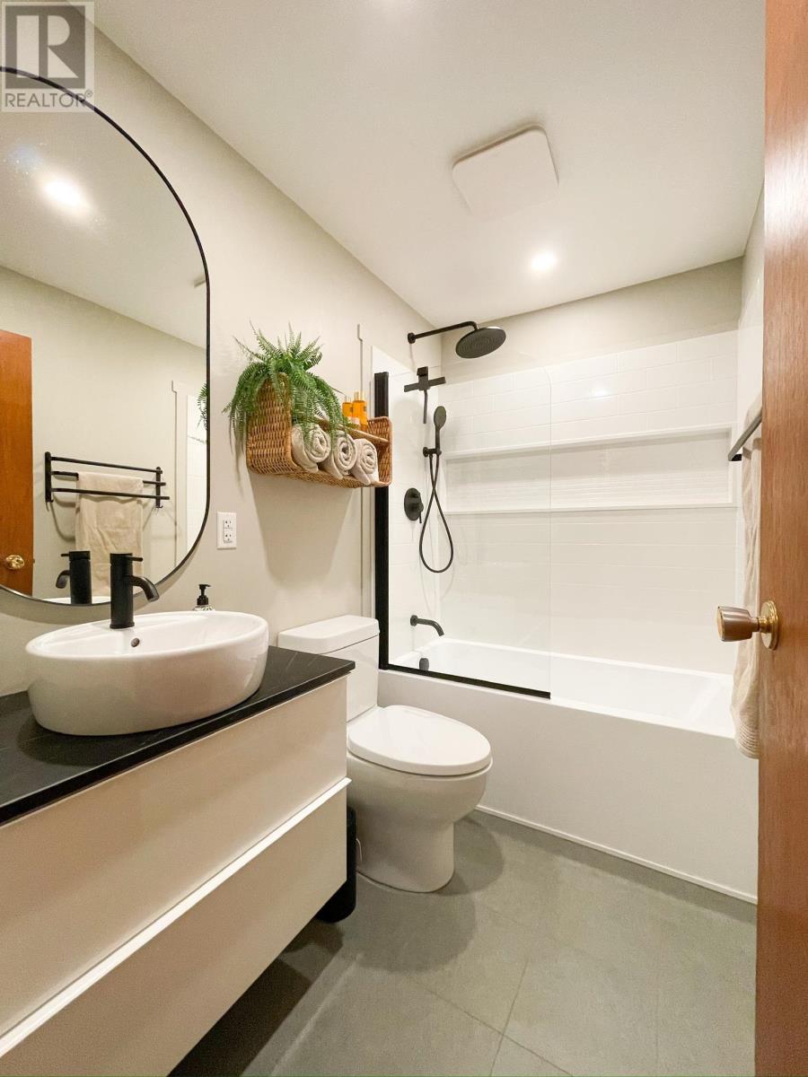 6 Beech Cresent, Ear Falls, Ontario  P0V 1T0 - Photo 27 - TB2600057