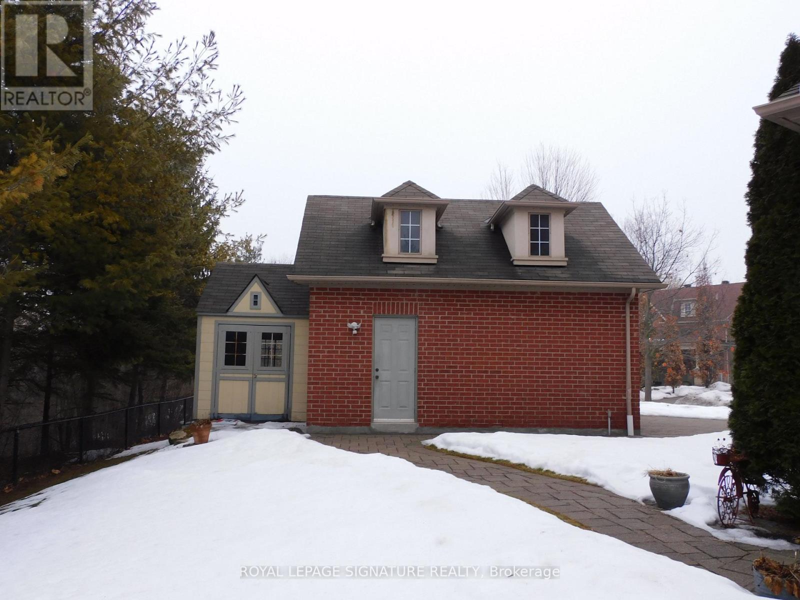 1590 Hallstone Road, Brampton (Bram West), Ontario  L6Y 5K8 - Photo 39 - W12858238