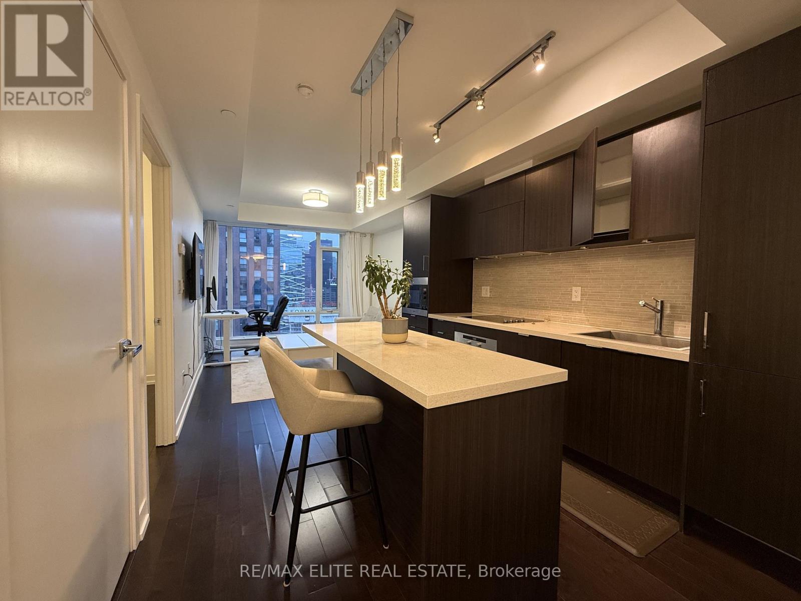 Unknown Address, ,     - Photo 3 - C12858978