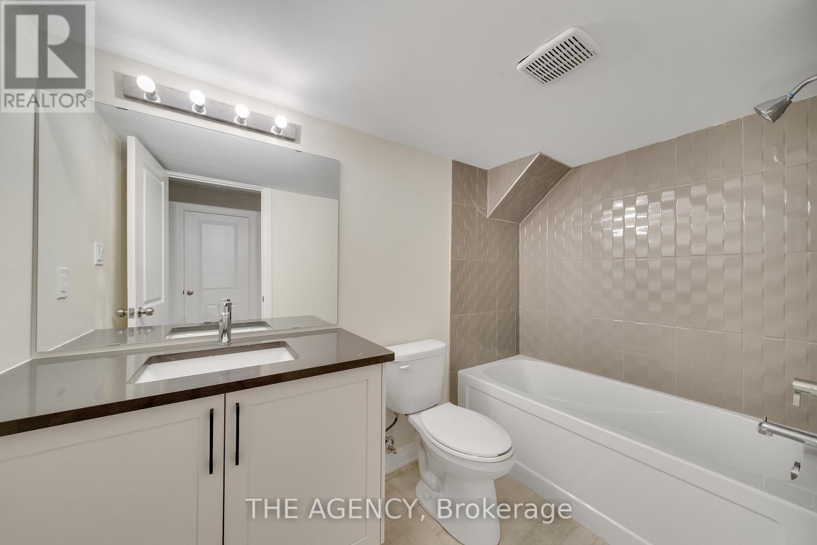 3 Clipper Lane, Clarington, Ontario  L1C 4B1 - Photo 38 - E12858980